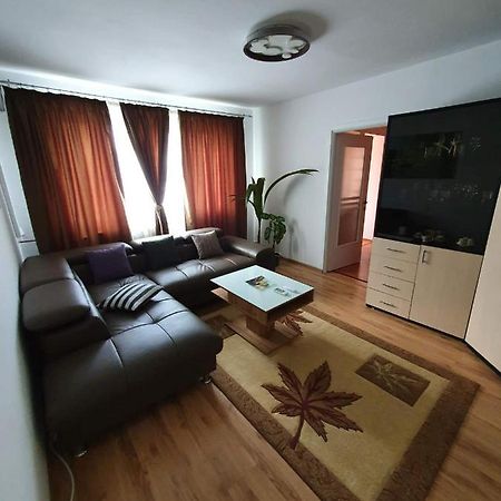 Apartament Cu Regim Hotelier In Dr.Tr. Severin Drobeta Turnu Severin Bagian luar foto