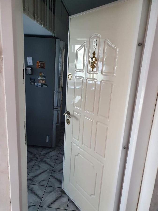 Apartament Cu Regim Hotelier In Dr.Tr. Severin Drobeta Turnu Severin Bagian luar foto